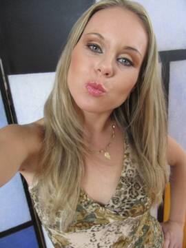 Foto publica di GinaLoveCam